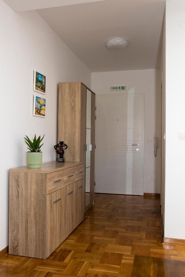 Apartman Mia Centar Kruševac Zewnętrze zdjęcie