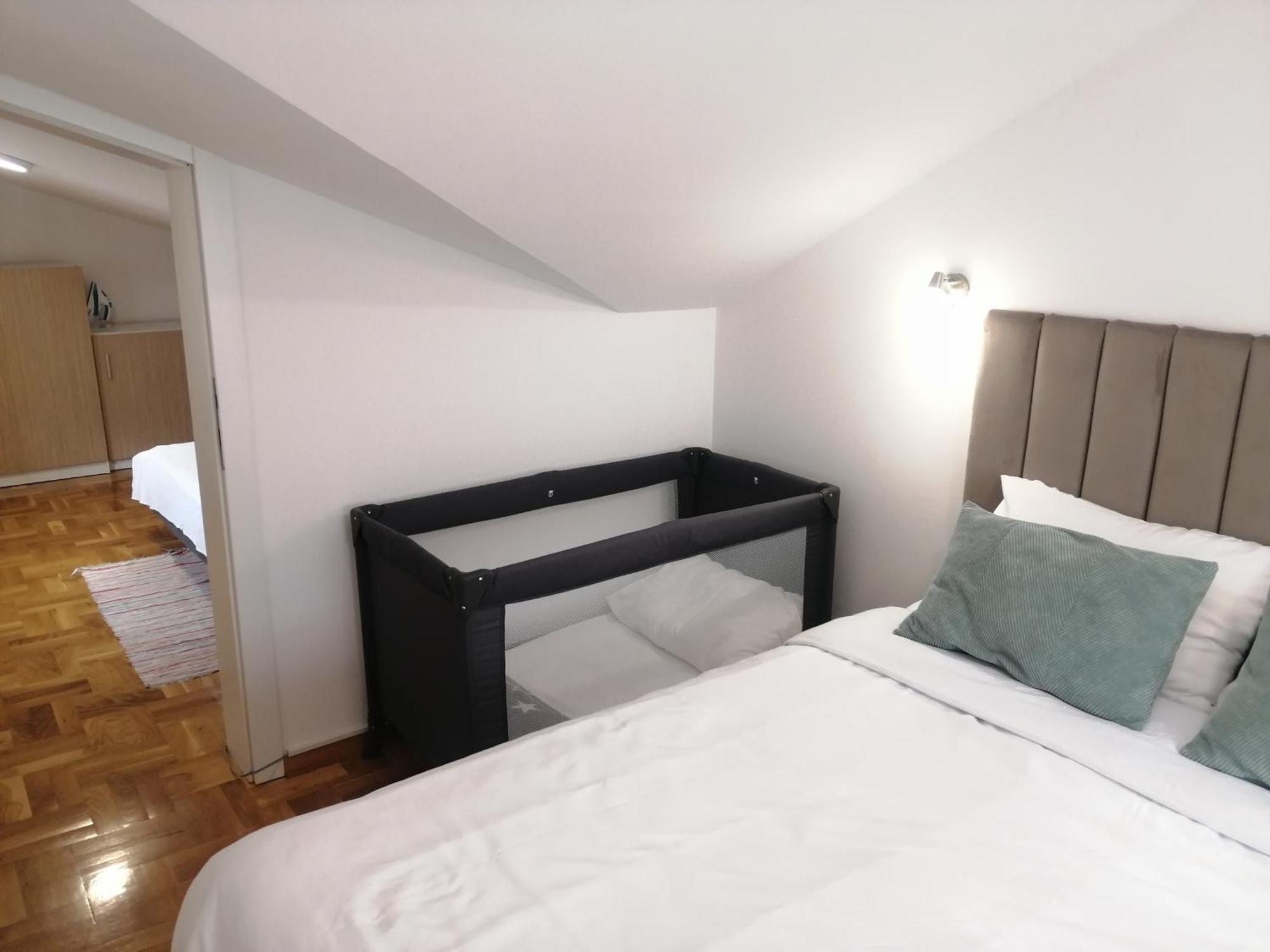 Apartman Mia Centar Kruševac Zewnętrze zdjęcie