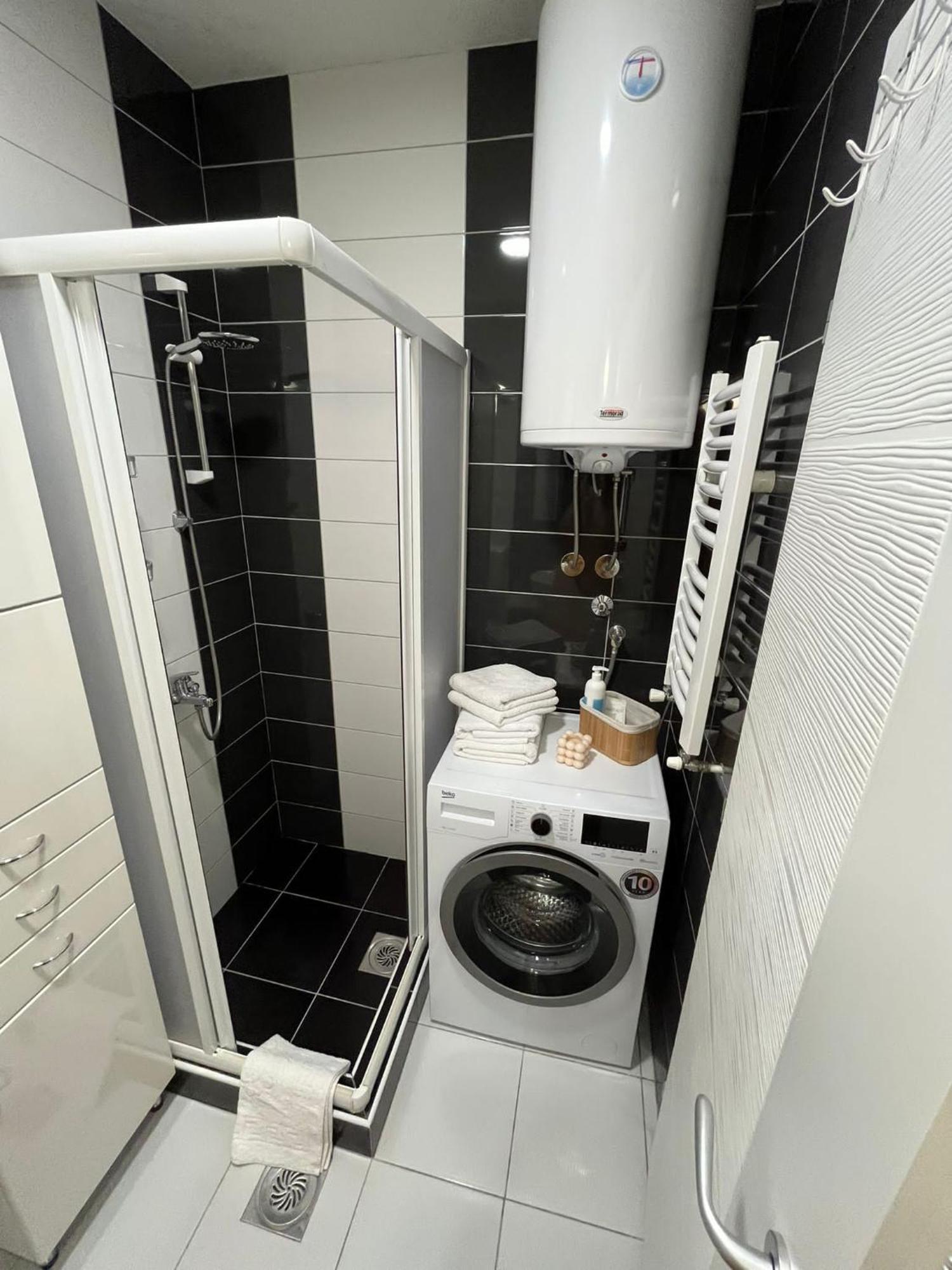 Apartman Mia Centar Kruševac Zewnętrze zdjęcie