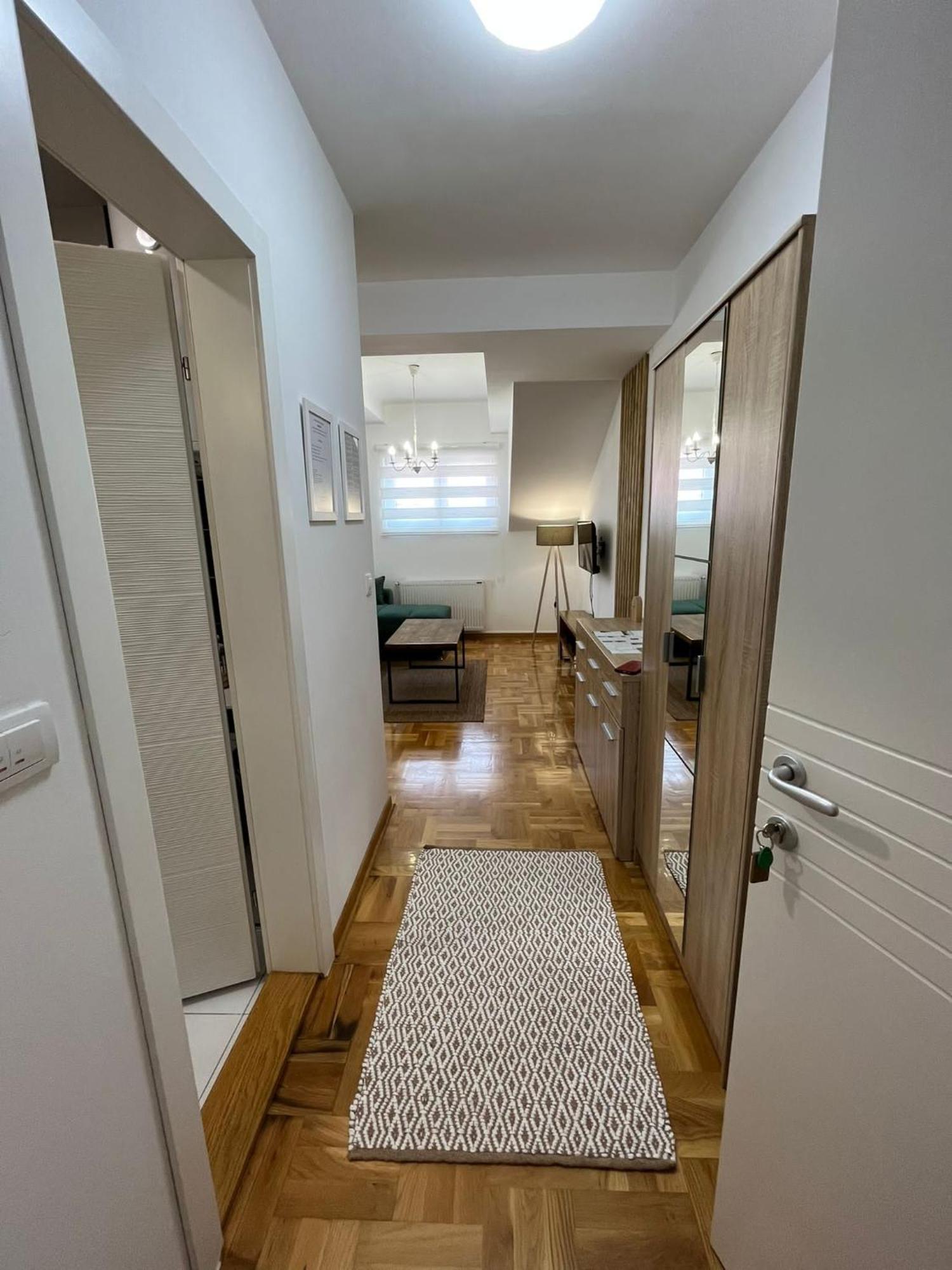 Apartman Mia Centar Kruševac Zewnętrze zdjęcie
