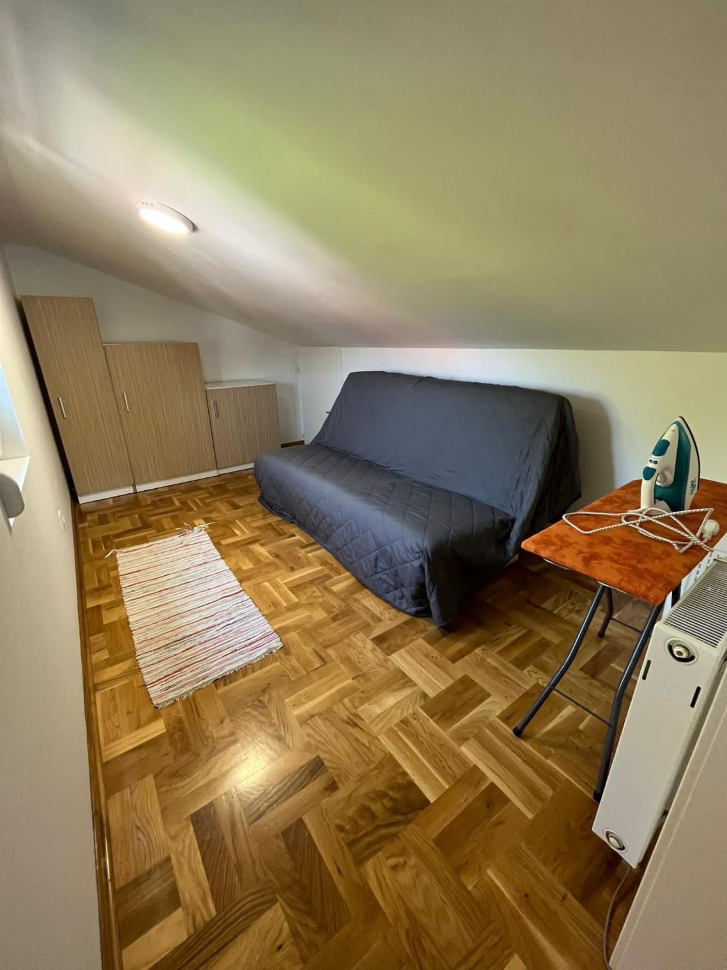 Apartman Mia Centar Kruševac Zewnętrze zdjęcie